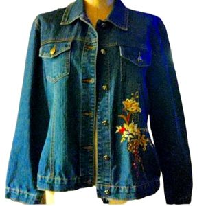Jean jacket with embroidery
